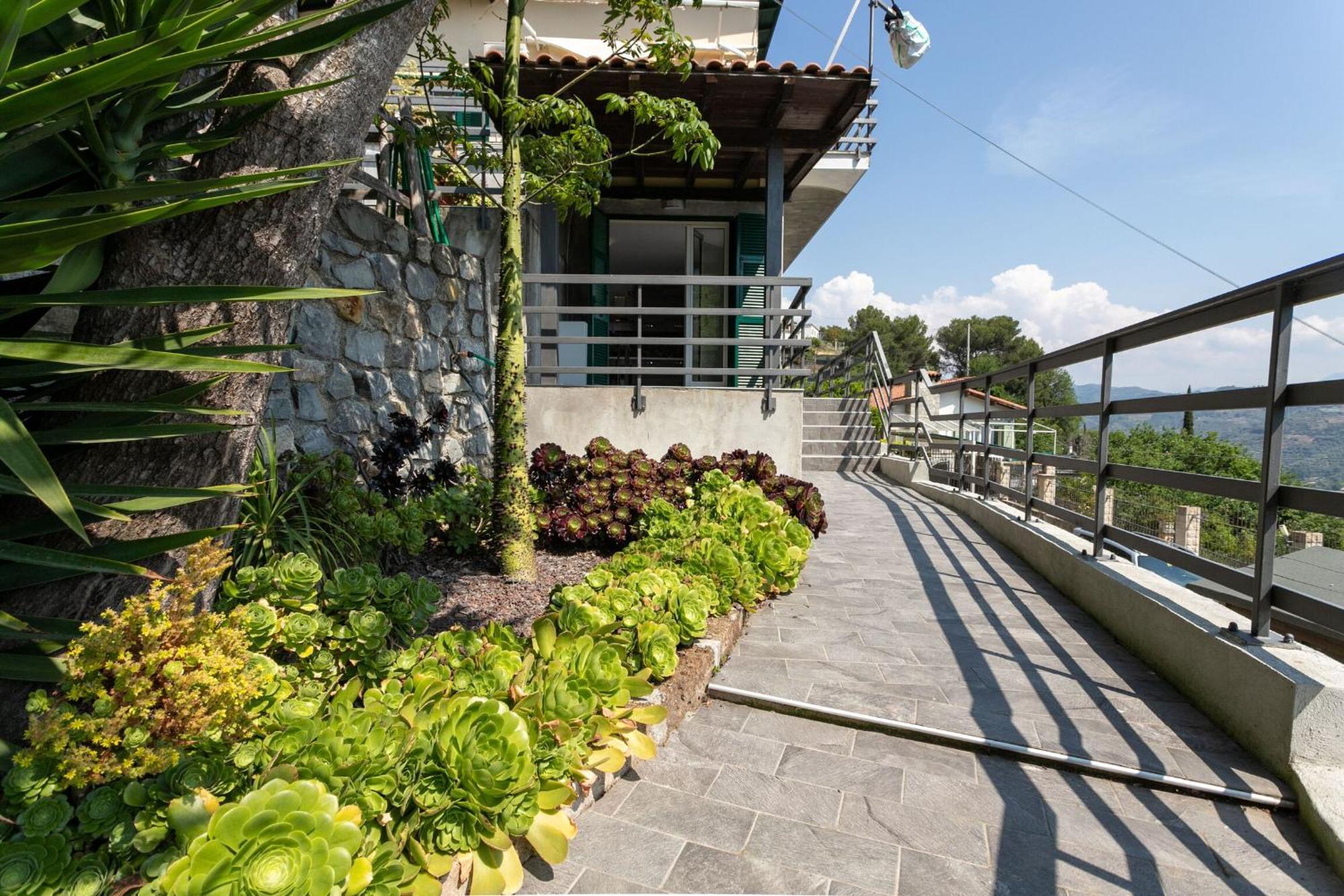Strada Degli Olandesi - Panoramic Villa By Halldis Camporosso  Εξωτερικό φωτογραφία